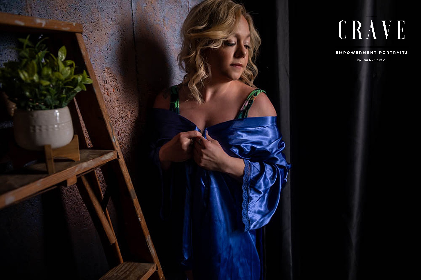 bathing suit boudoir photos in bellingham